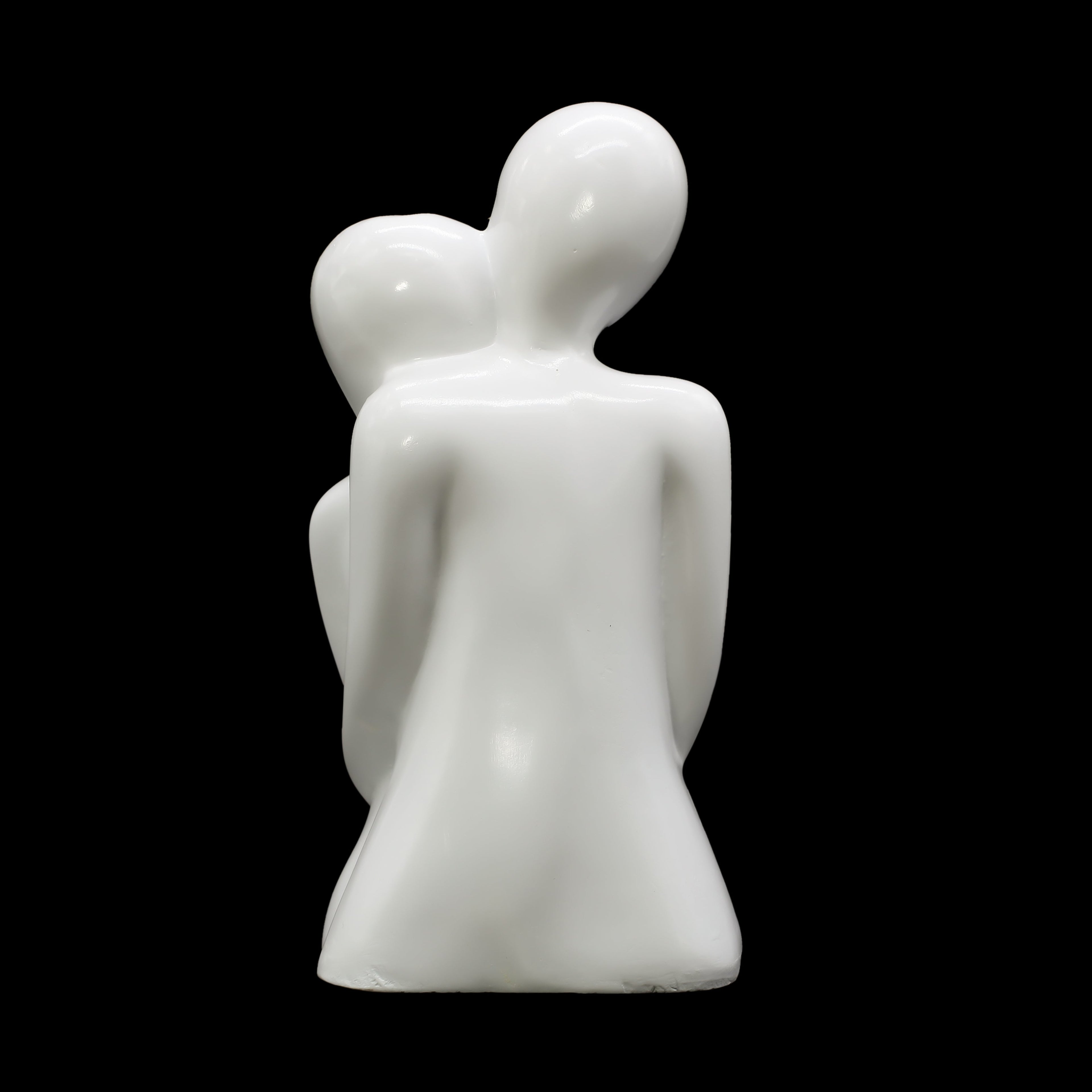 Modern White Ceramic Couple Statue - Romantic Abstract Lovers Sculpture for Home Decor, Minimalist Anniversary & Wedding Gift, Elegant Figurine for Living Room Shelf, Bedroom, or Office Desk