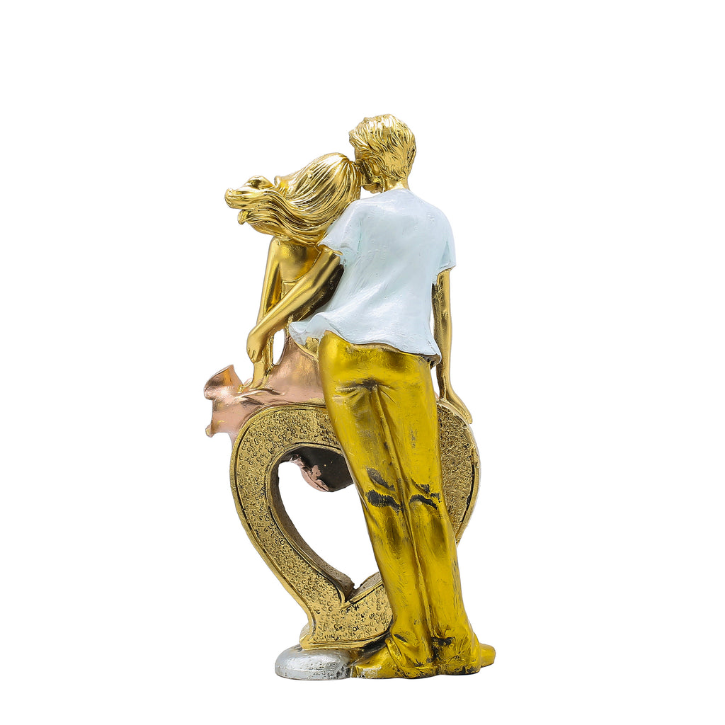 Romantic Loving Couple Statue Showpiece | Golden & White Finish | Valentine, Anniversary & Birthday Gift for Him/Her | Home Decor Figurine