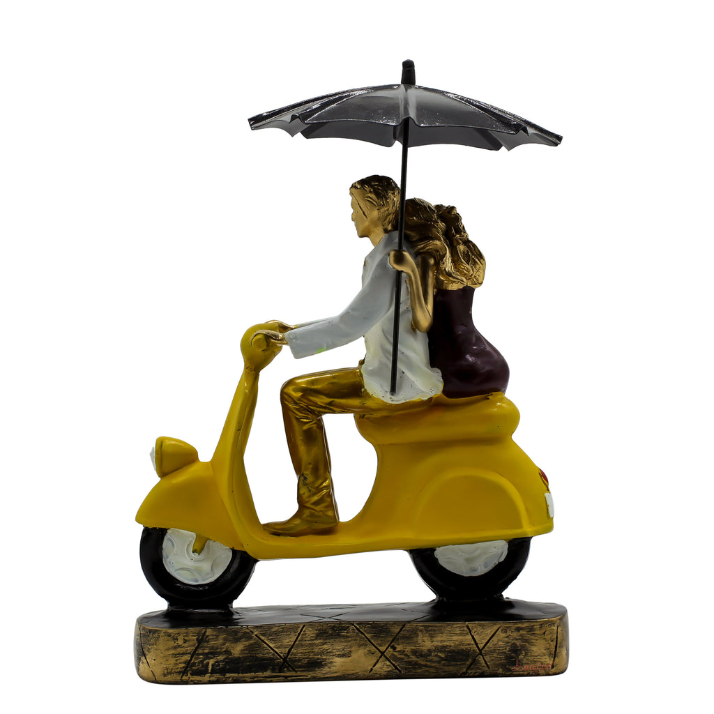 Romantic Couple on Scooter Showpiece, Resin Figurine, Anniversary Wedding Gift
