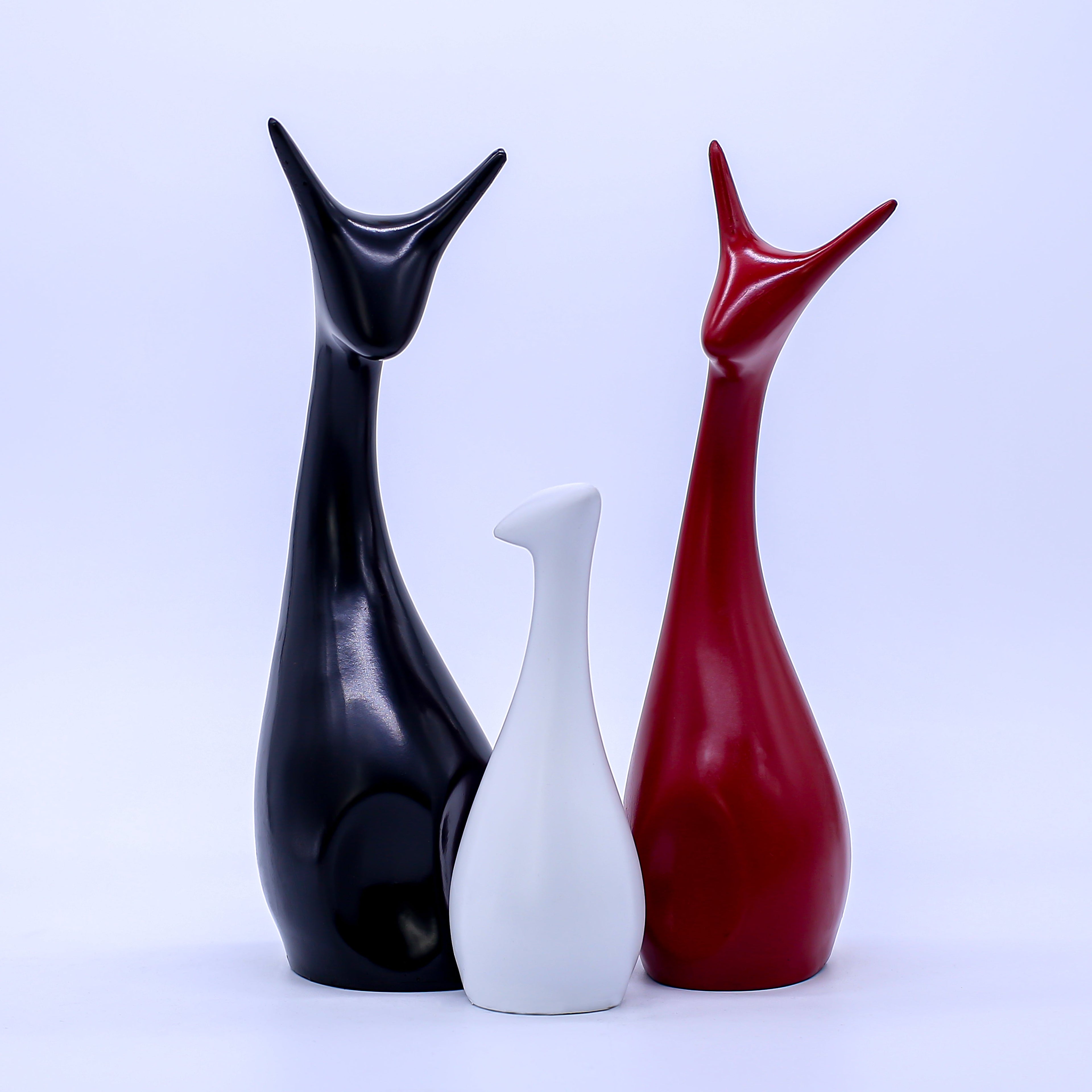Deer Family Figurines Set of 3, Modern Ceramic Reindeer Statue, Minimalist Animal Home Decor for Living Room Shelf & Tabletop