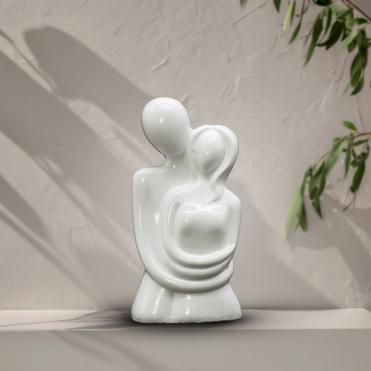 Modern White Ceramic Couple Statue - Romantic Abstract Lovers Sculpture for Home Decor, Minimalist Anniversary & Wedding Gift, Elegant Figurine for Living Room Shelf, Bedroom, or Office Desk