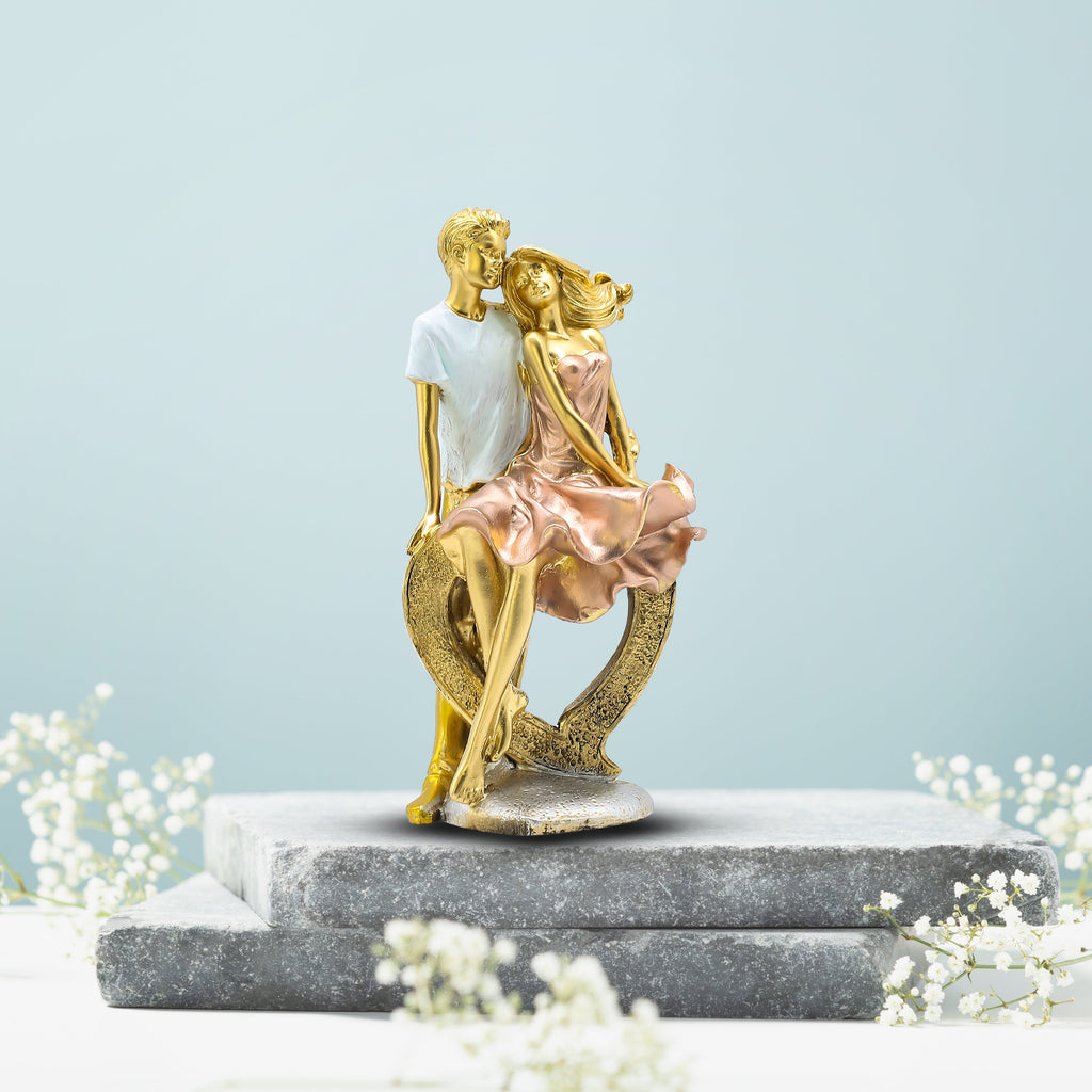 Romantic Loving Couple Statue Showpiece | Golden & White Finish | Valentine, Anniversary & Birthday Gift for Him/Her | Home Decor Figurine