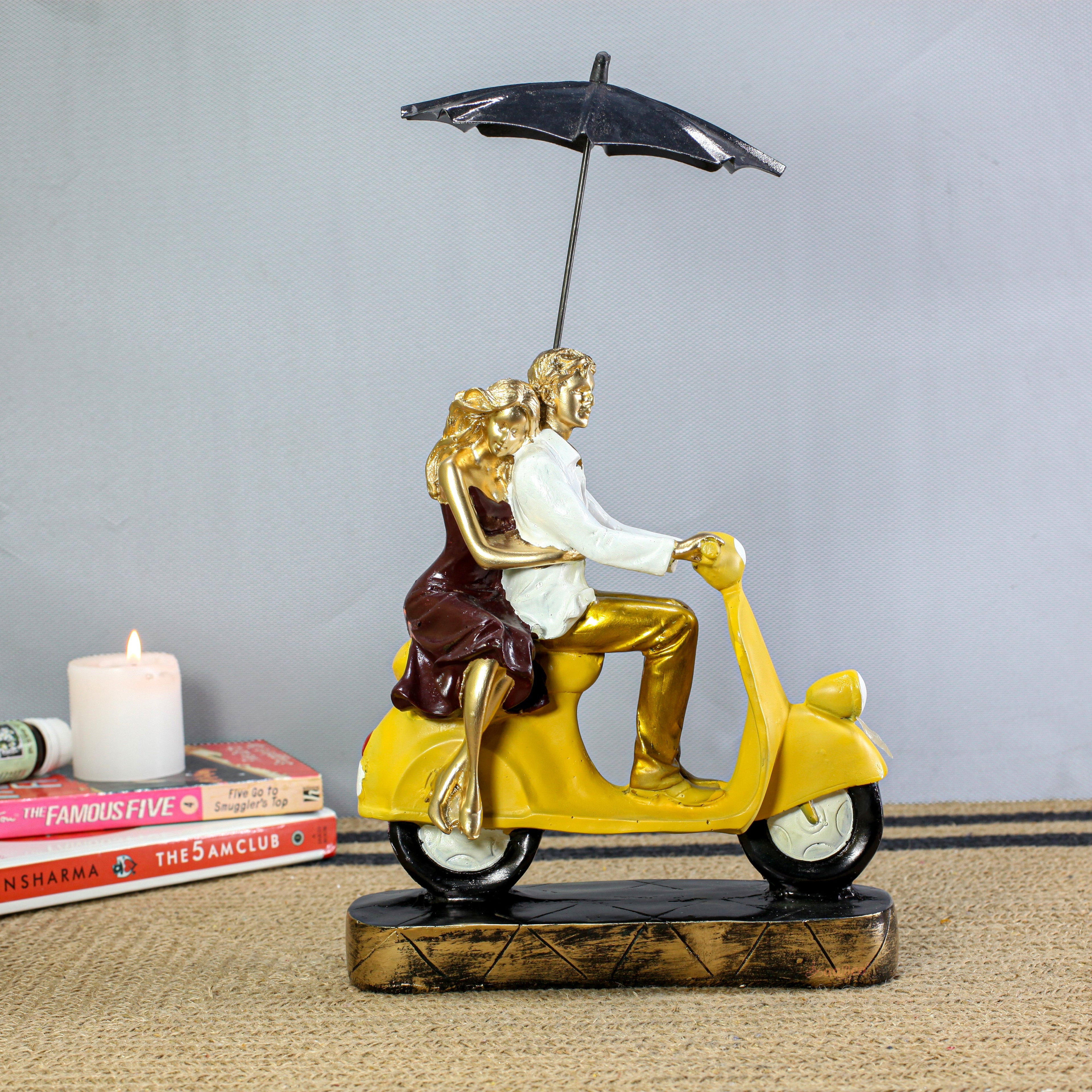 Romantic Couple on Scooter Showpiece, Resin Figurine, Anniversary Wedding Gift