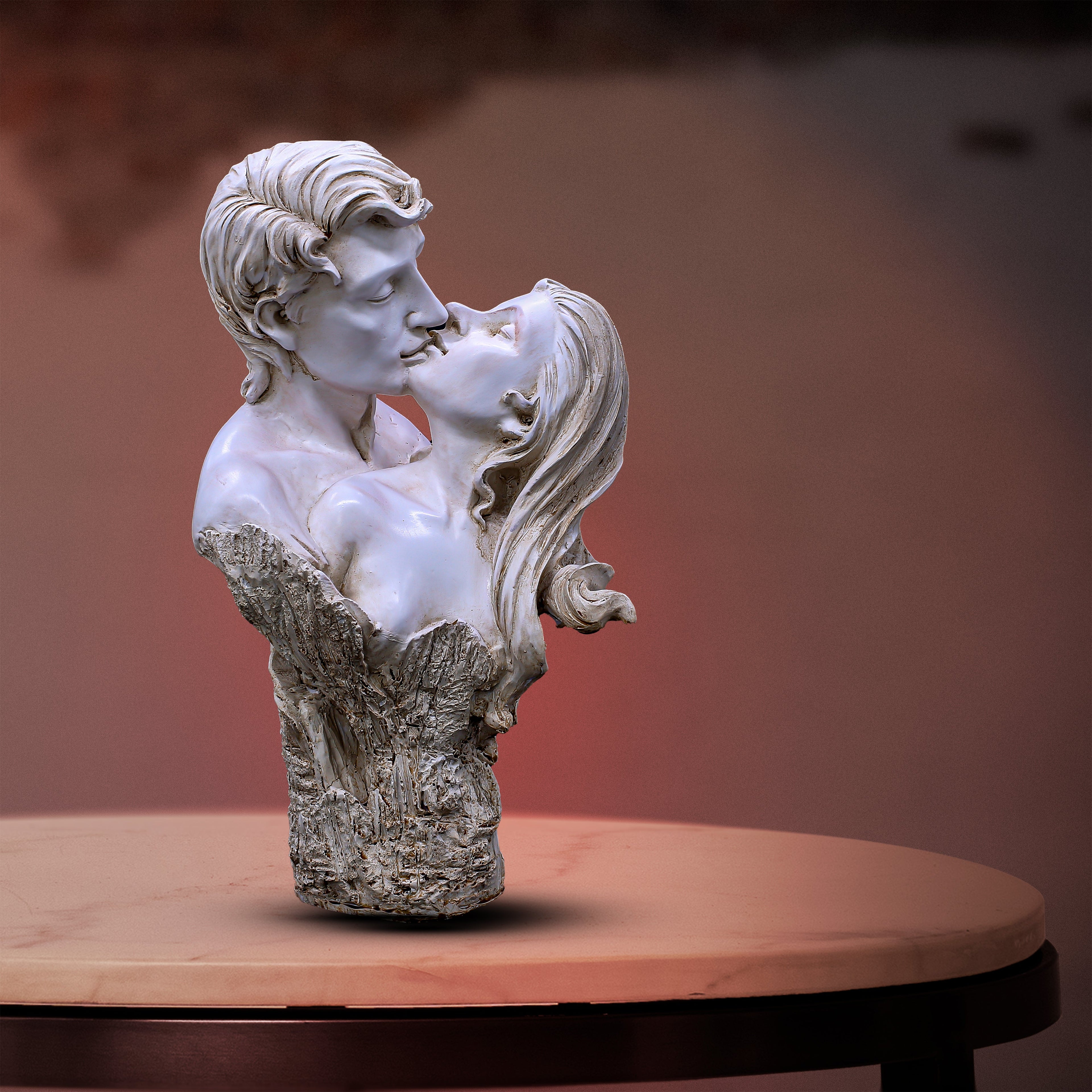 Romantic Couple Showpiece Figurine, Modern Love Statue for Home Decor, Living Room Shelf & Tabletop, Anniversary Gift, Gold & White Decorative Sculpture