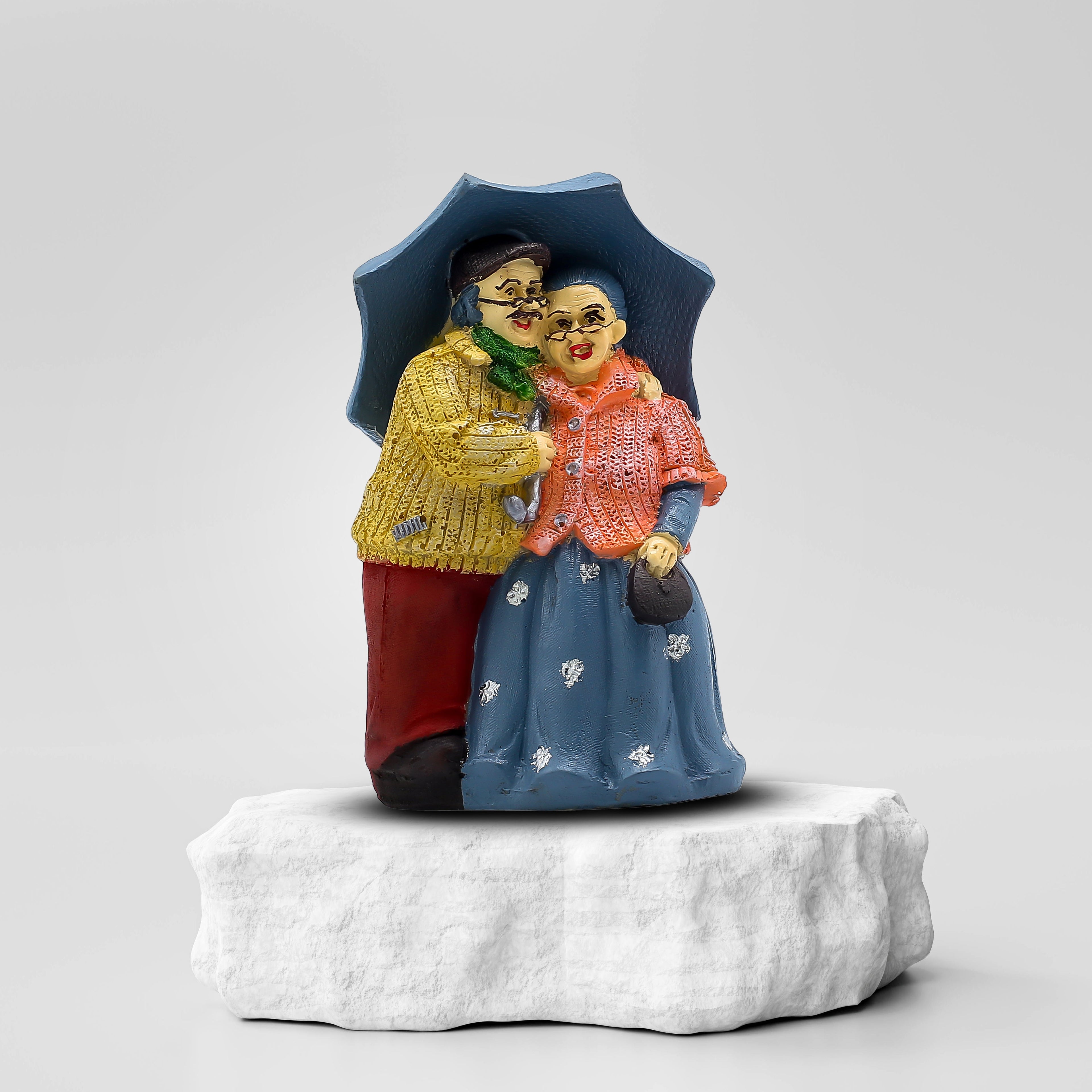 Elderly Couple Bicycle Showpiece | Handcrafted Resin Love Figurine for Home Decor | Anniversary Gift