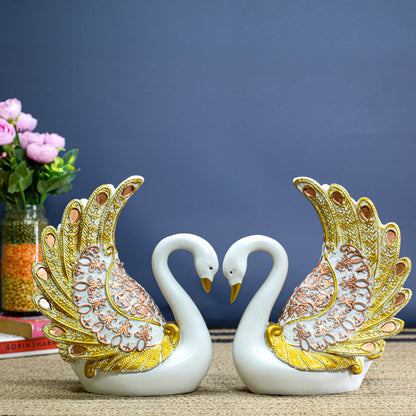 Modern White and Gold Crane Couple Statue ? Elegant Resin Figurine with Textured Wings, Nordic Style Animal Sculpture for Home Decor, Living Room, or Wedding Anniversary Gift
