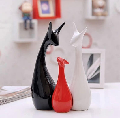 Deer Showpiece for Home DecorationThe Home Decor Lucky Deer Family