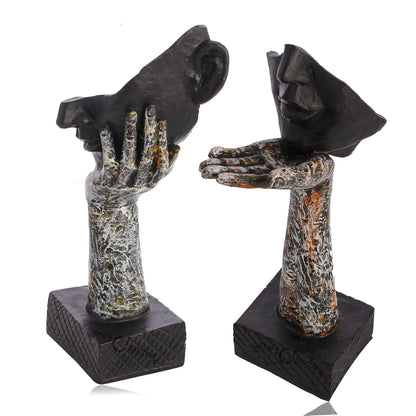 Mordern Art Love Face On Hand Decorative Showpiece Lovely Statue for Home D̩cor.
