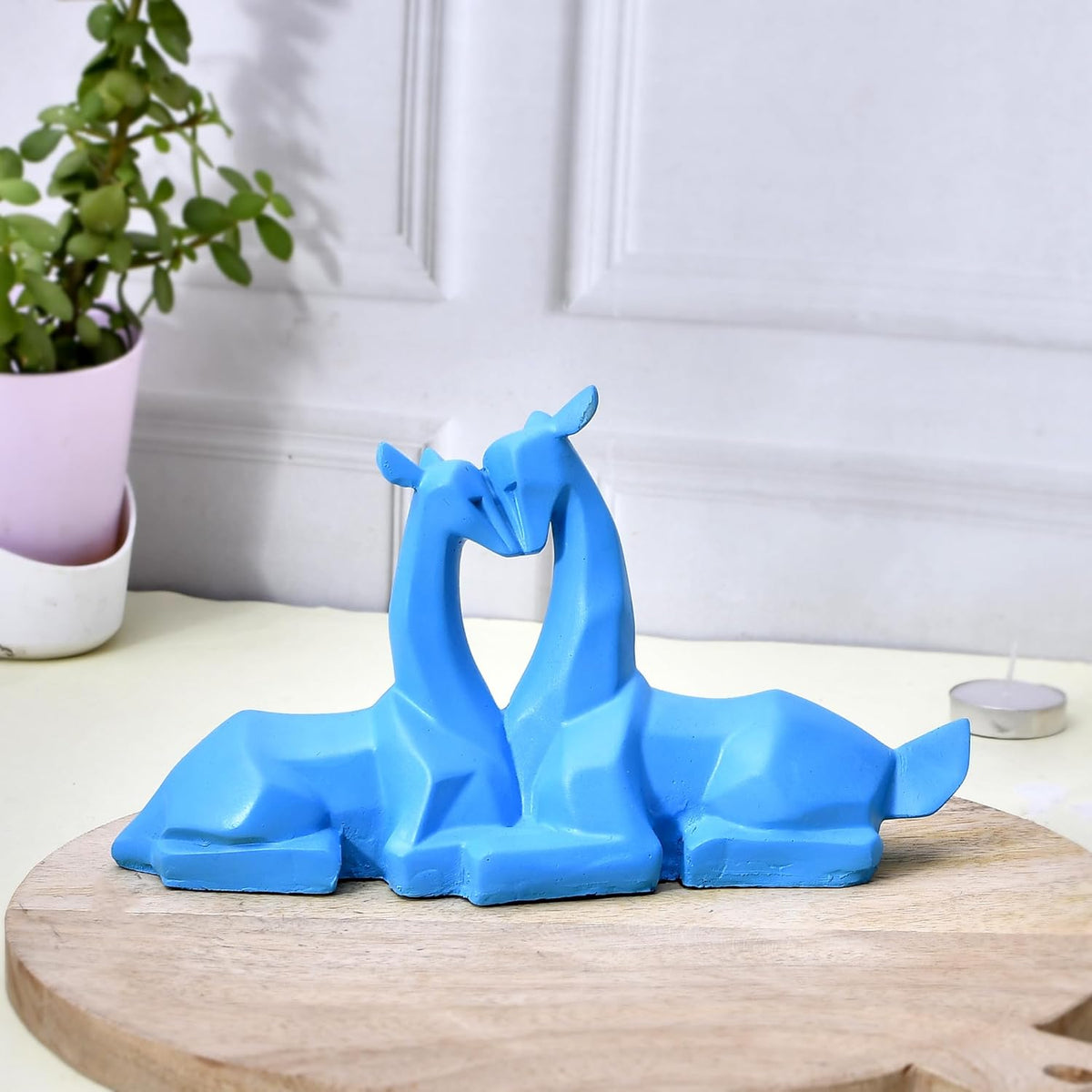 Lovely Sitting Deer Pain Antique Finish Statue Sculpture for Home Decor Showpiece.