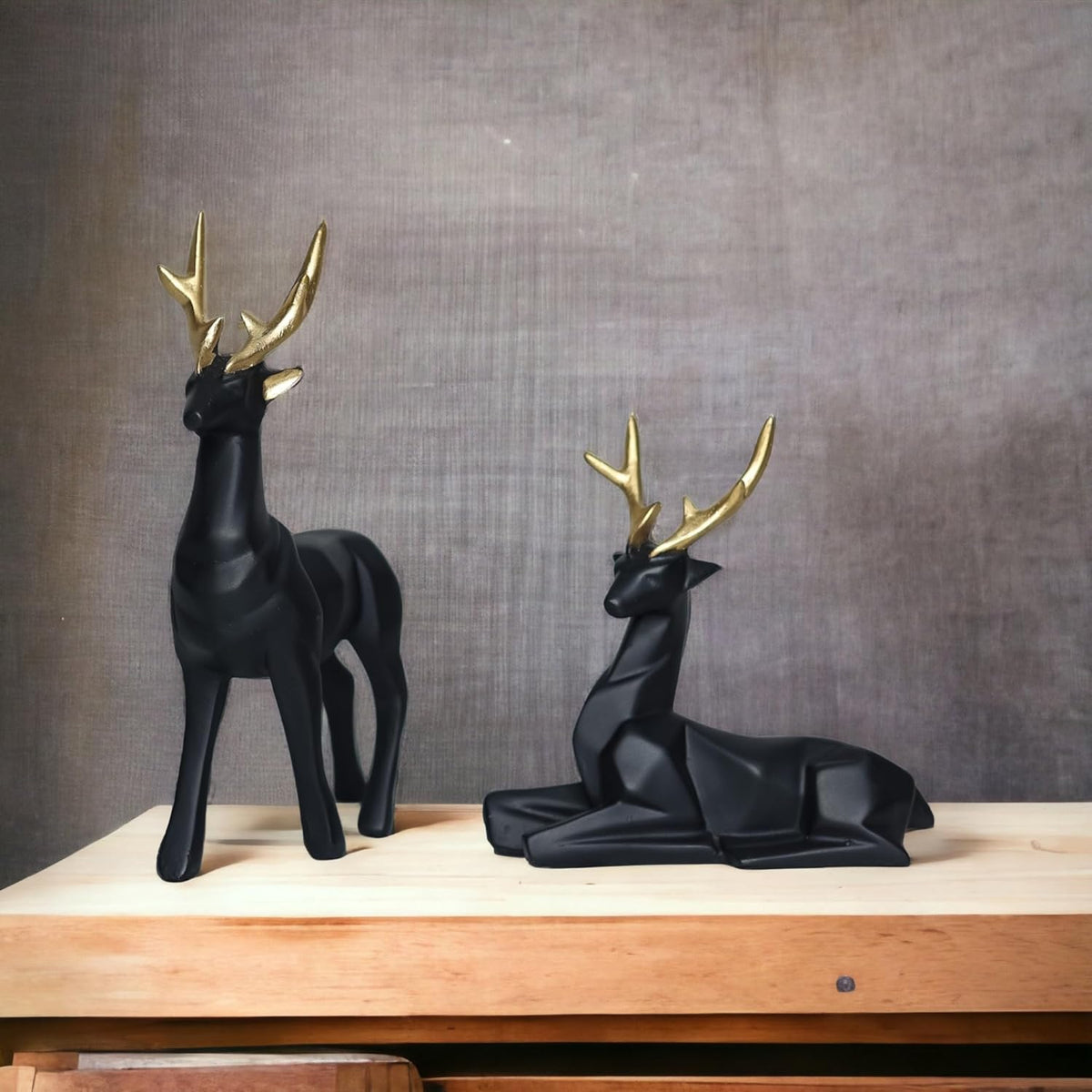 Black Lucky Handicraft Resin Animal Showpiece Deer Set.