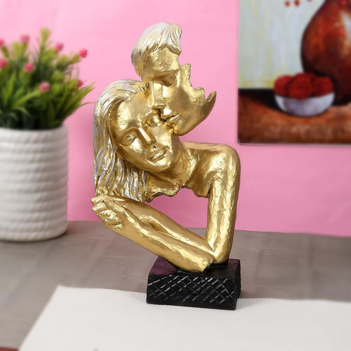 Love Couple Human Face Decorative Showpiece .