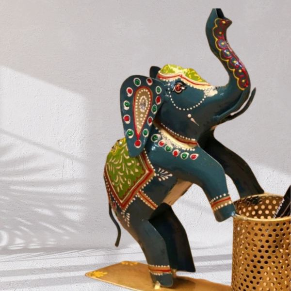 Metal Painted Handicrafted Elephant Pen Stand